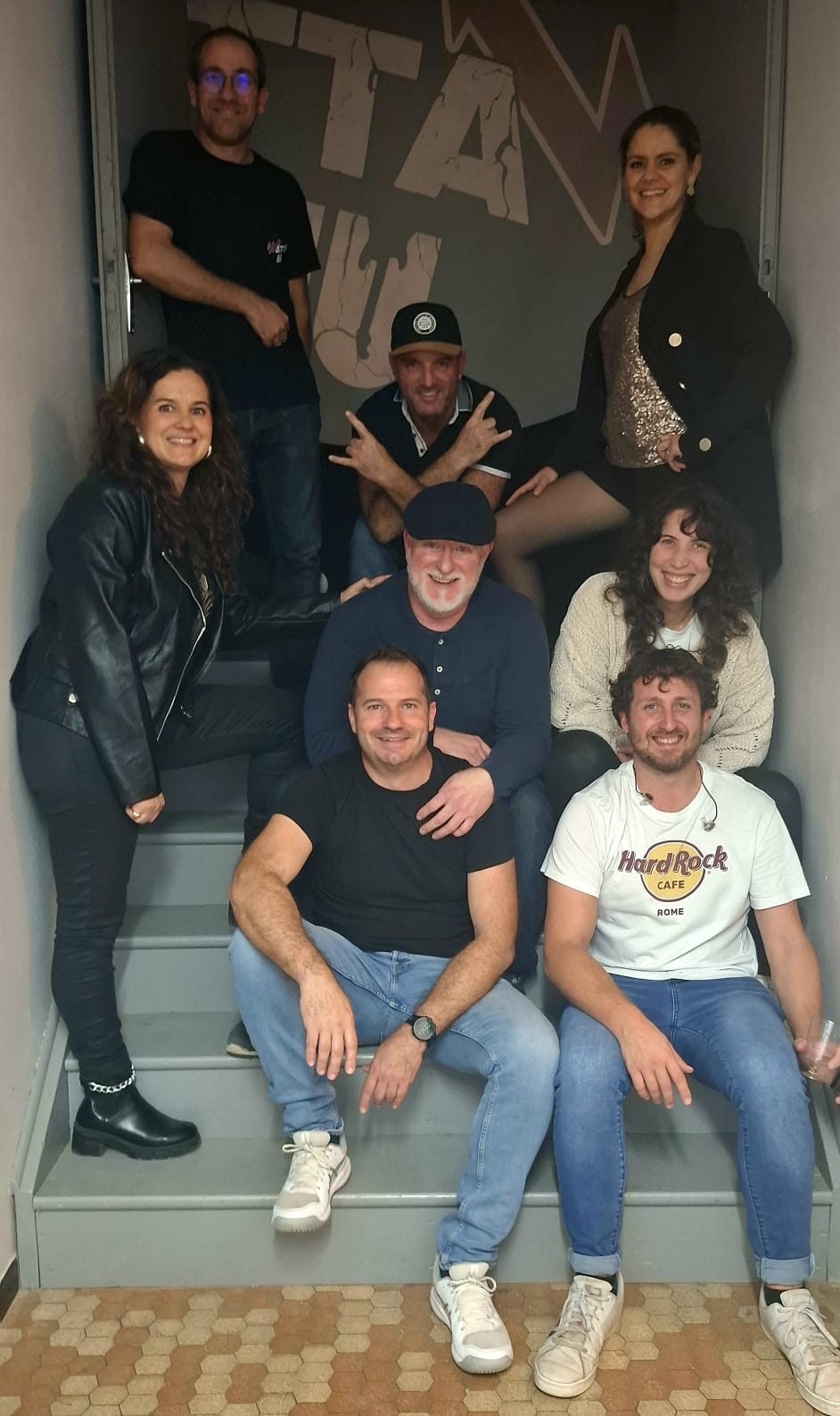Les sept musiciens de l'orchestre Watts Up